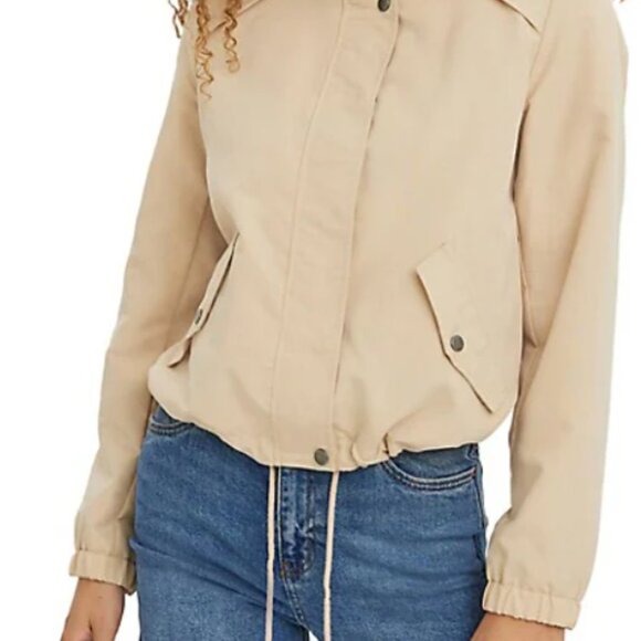 Vero Moda Lightweight Hooded Short Parka - Picture 1 of 4